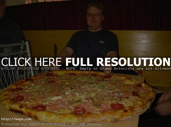 5 The Biggest Pizzas Ever